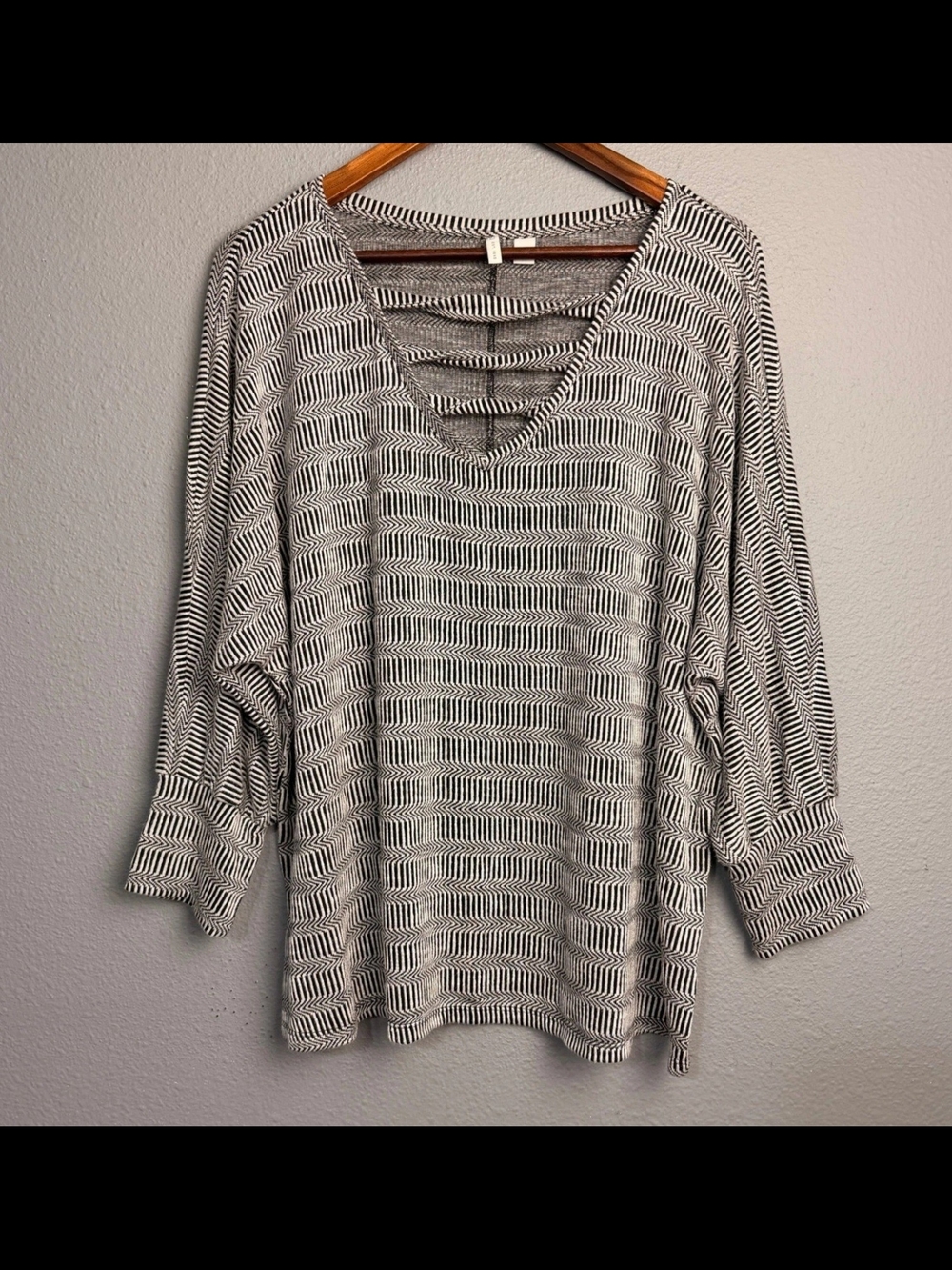 Cato Black & White Striped Knit Top Size 18/20